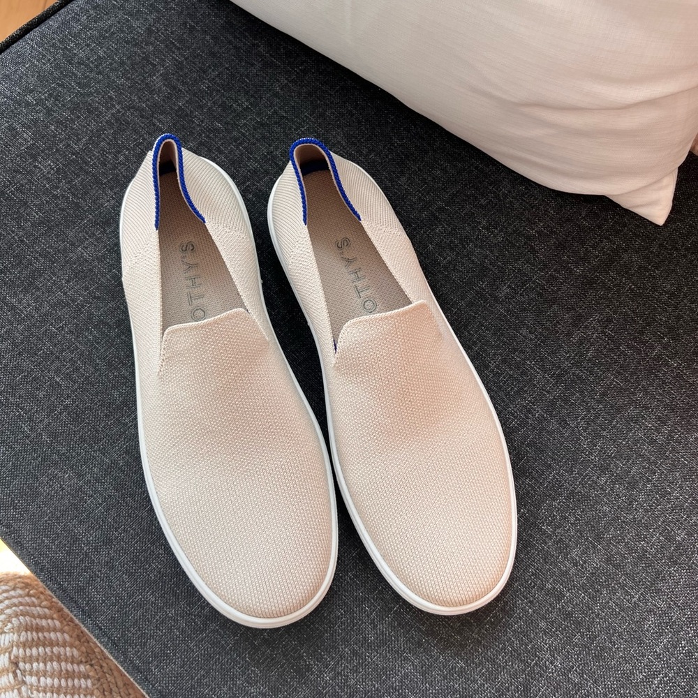 Rothys brand new slip on white size 9 sneakers. The original
